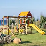 Hotel Surf Egitim Merkezi 3*