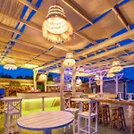 Hotel Surf Egitim Merkezi 3*