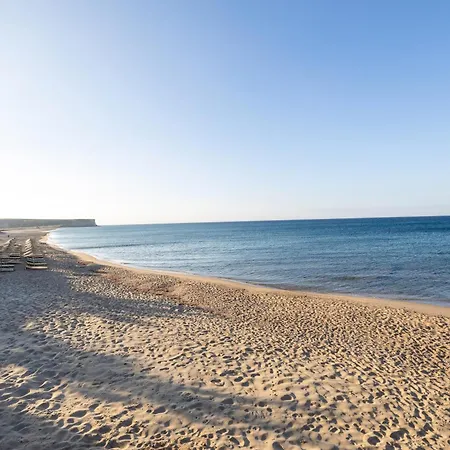Hotel Surf Egitim Merkezi İmroz