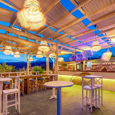 Surf Egitim Merkezi İmroz