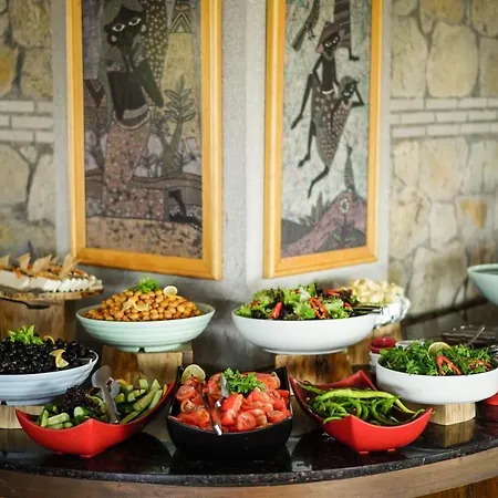 Hotel Surf Egitim Merkezi İmroz